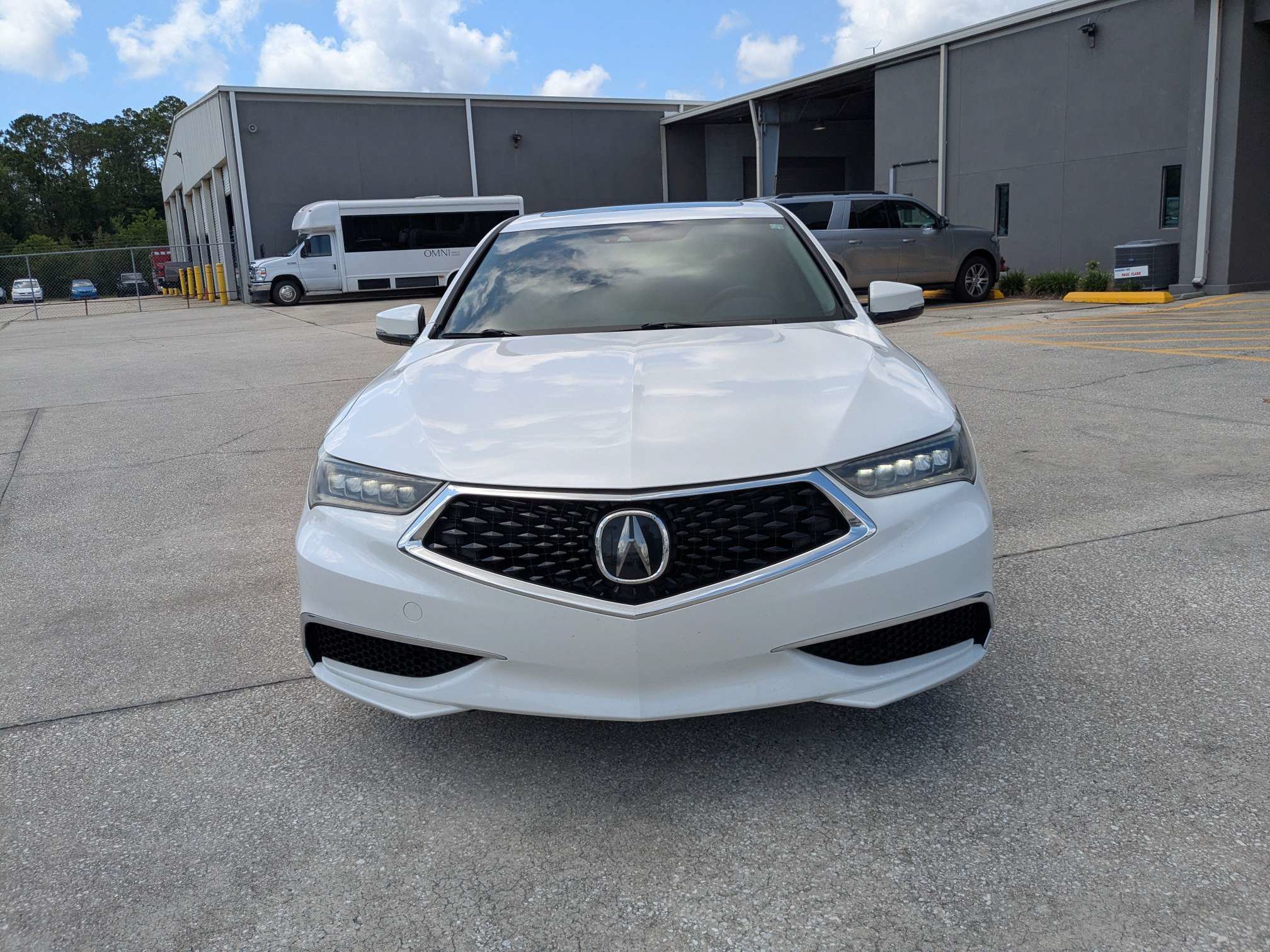 Used 2020 Acura TLX w/ Technology Package FWD image 9