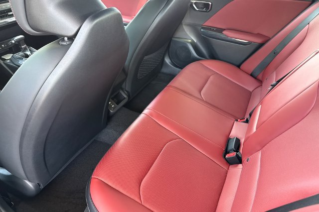 New 2026 Kia K4 GT-Line w/ GT-Line Premium Package FWD image 14