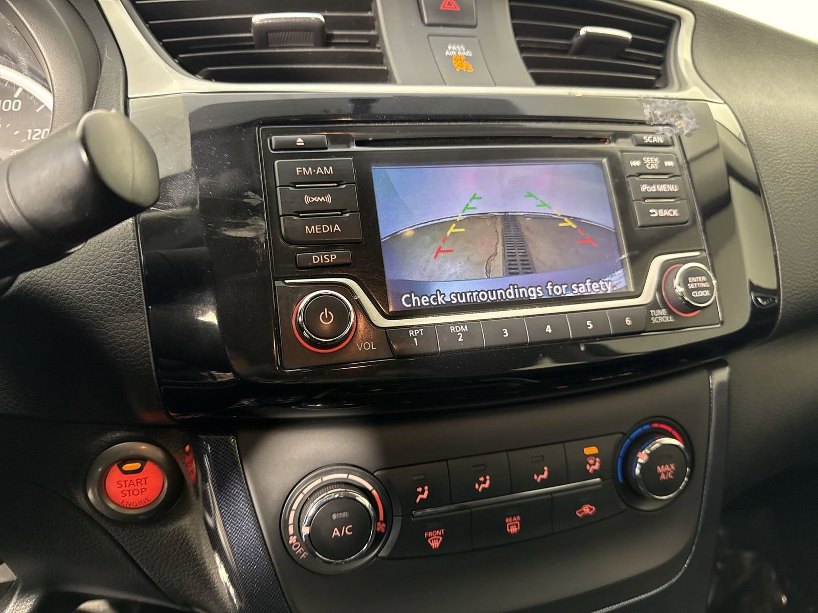 Used 2017 Nissan Sentra SR w/ SR Midnight Edition image 8