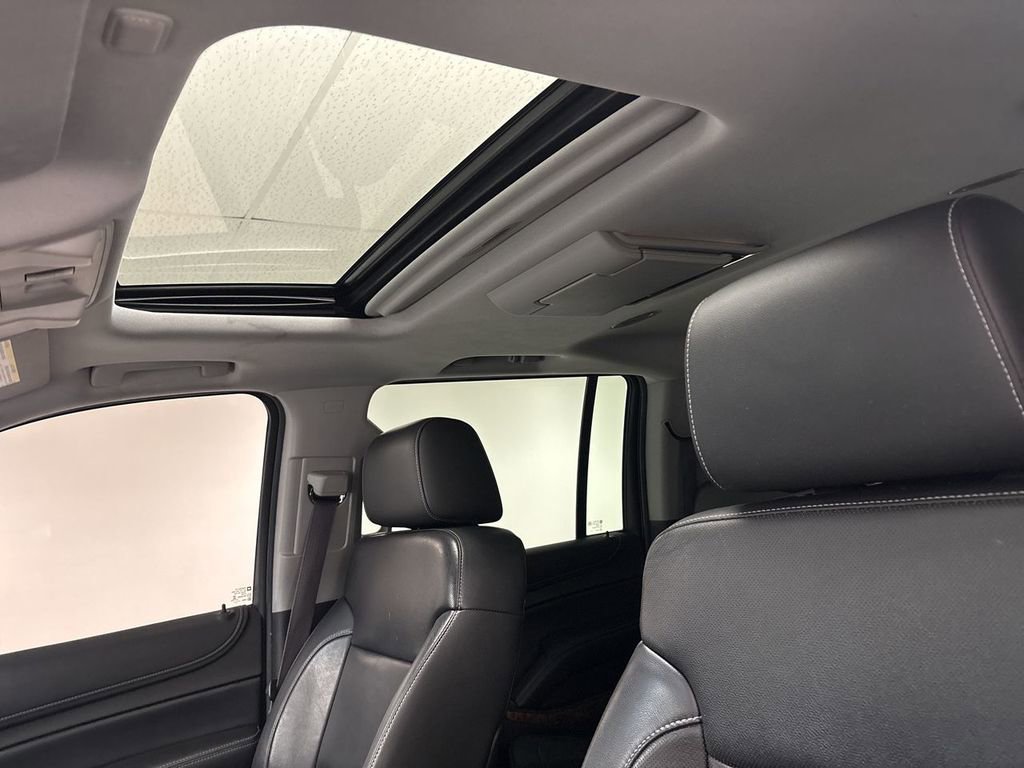 Used 2015 Chevrolet Suburban LTZ AWD/4WD image 15