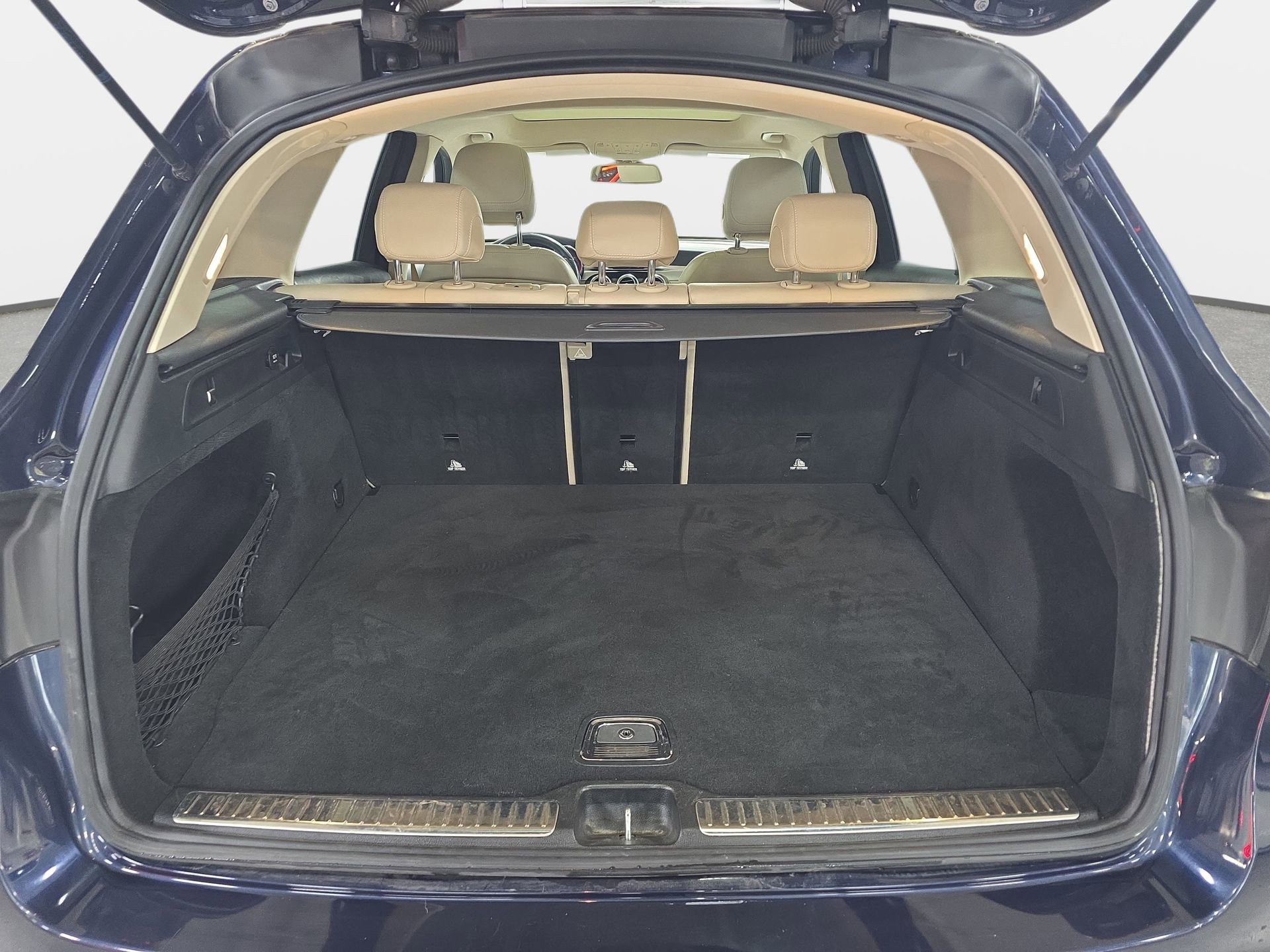 Used 2017 Mercedes-Benz GLC 300 4MATIC image 12