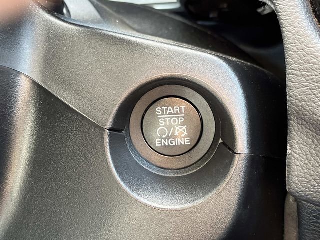 Used 2021 Jeep Compass Limited w/ Sun and Sound Group AWD/4WD image 38