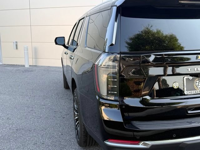 Used 2025 Chevrolet Tahoe High Country AWD/4WD image 8