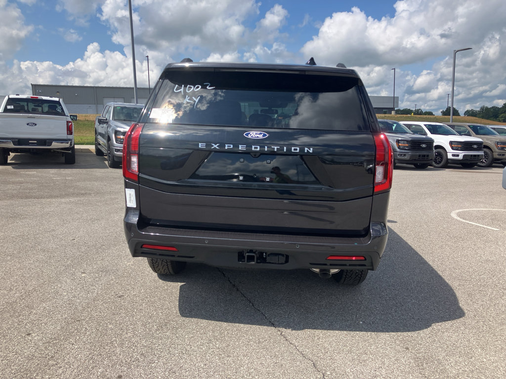 New 2027 Ford Expedition Active AWD/4WD image 6