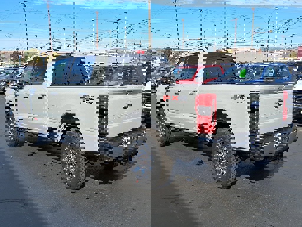 New 2026 Ford F250 Lariat w/ Lariat Ultimate Package image 5