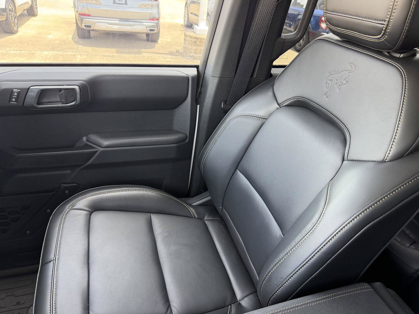 Certified 2025 Ford Bronco Badlands AWD/4WD image 32