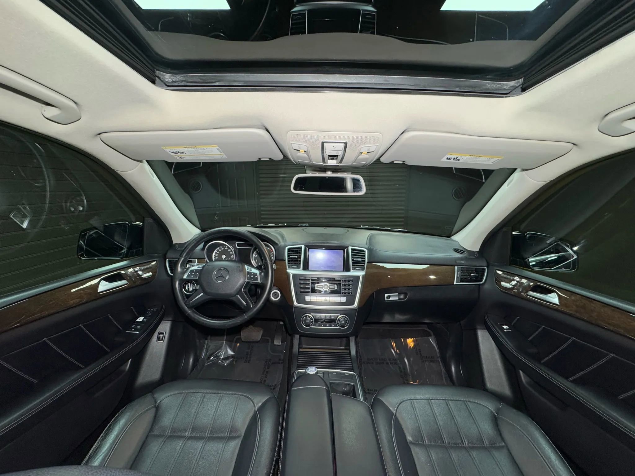 Used 2016 Mercedes-Benz GL 450 4MATIC w/ Premium I Package image 26