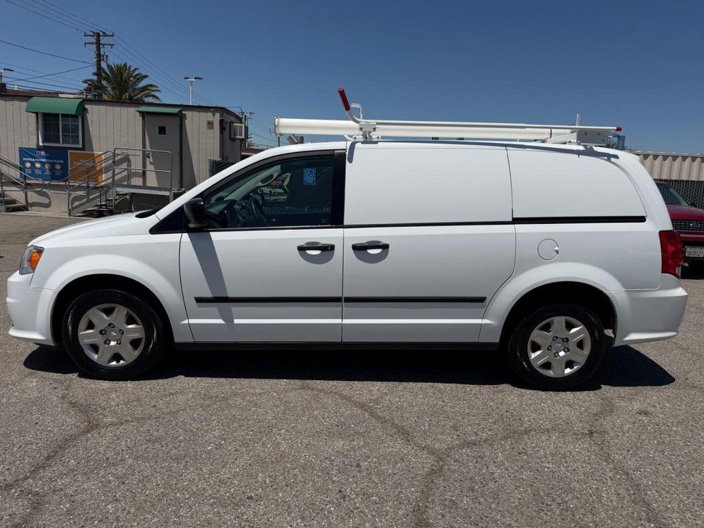 Used 2013 RAM C/V Tradesman FWD image 10