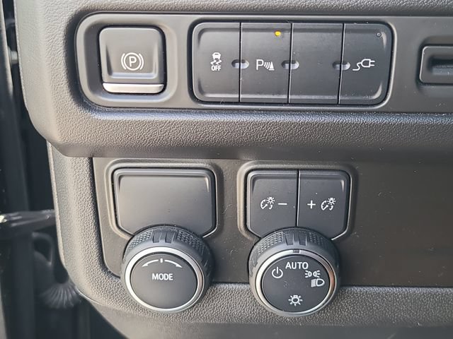 Used 2021 Chevrolet Tahoe LS RWD image 23