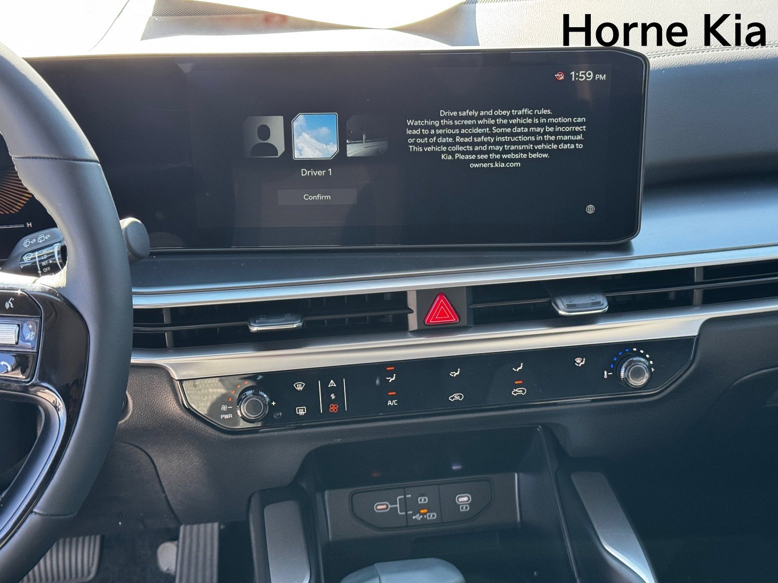 New 2026 Kia Sorento LX image 14