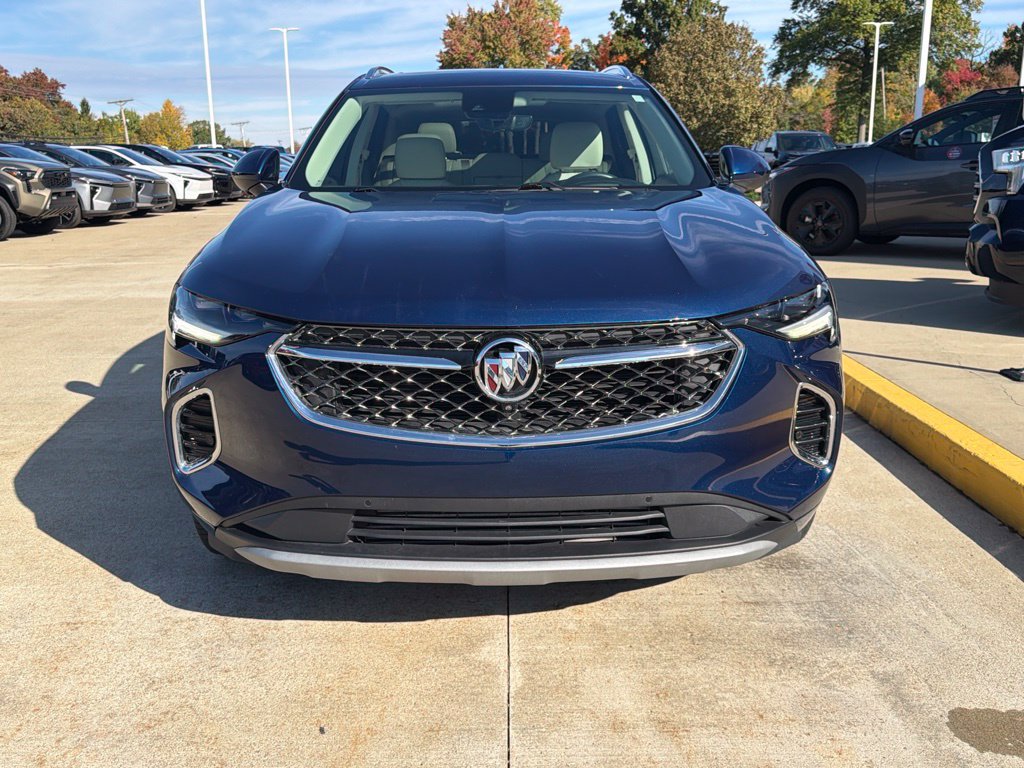 Used 2023 Buick Envision Avenir FWD image 2