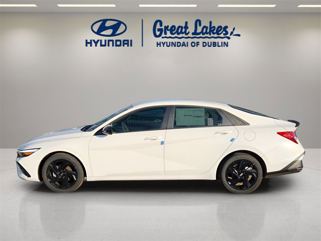 New 2026 Hyundai Elantra Sport w/ Cargo Package image 2