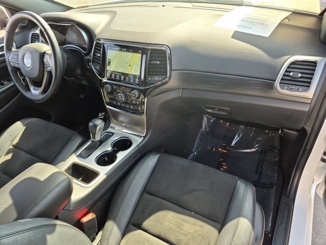 Used 2022 Jeep Grand Cherokee Laredo X RWD image 33