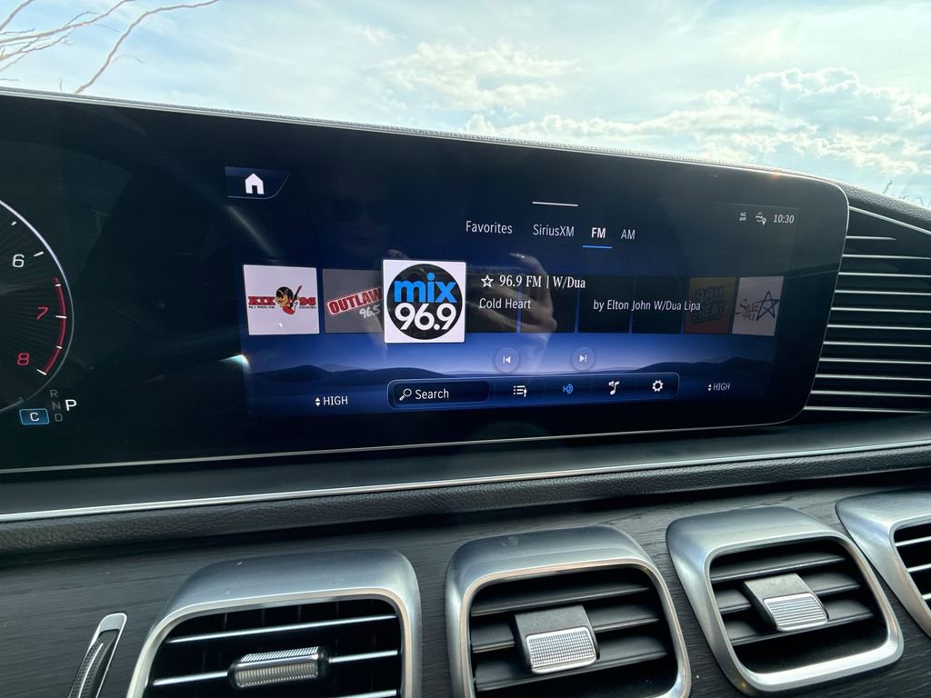 Used 2025 Mercedes-Benz GLE 350 4MATIC image 19