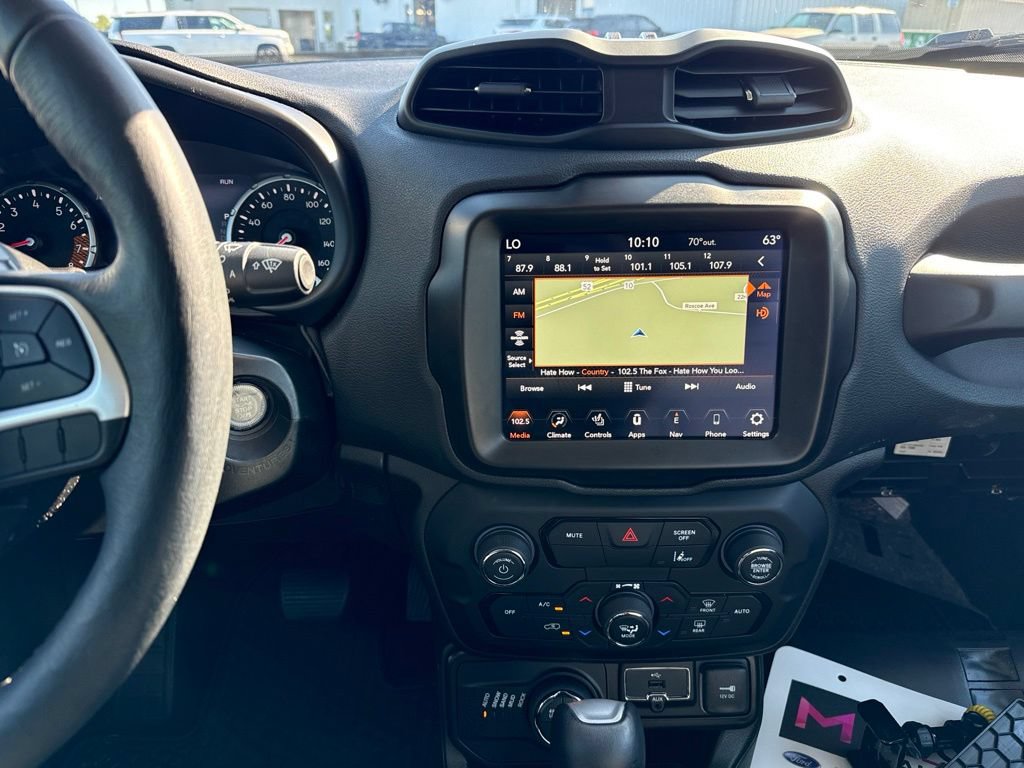 Used 2023 Jeep Renegade Trailhawk w/ Trailhawk Elite Group AWD/4WD image 14