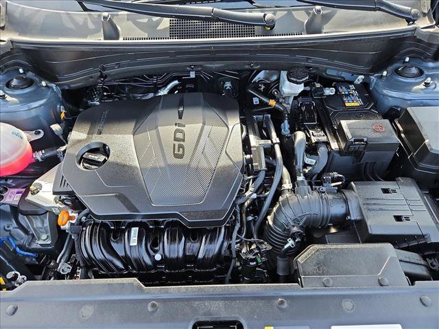 Used 2025 Kia Sportage LX image 23