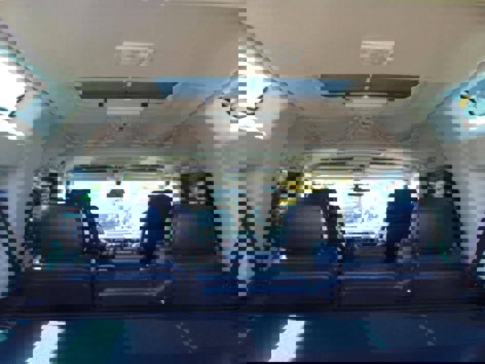 Used 2003 Land Rover Discovery SE image 18