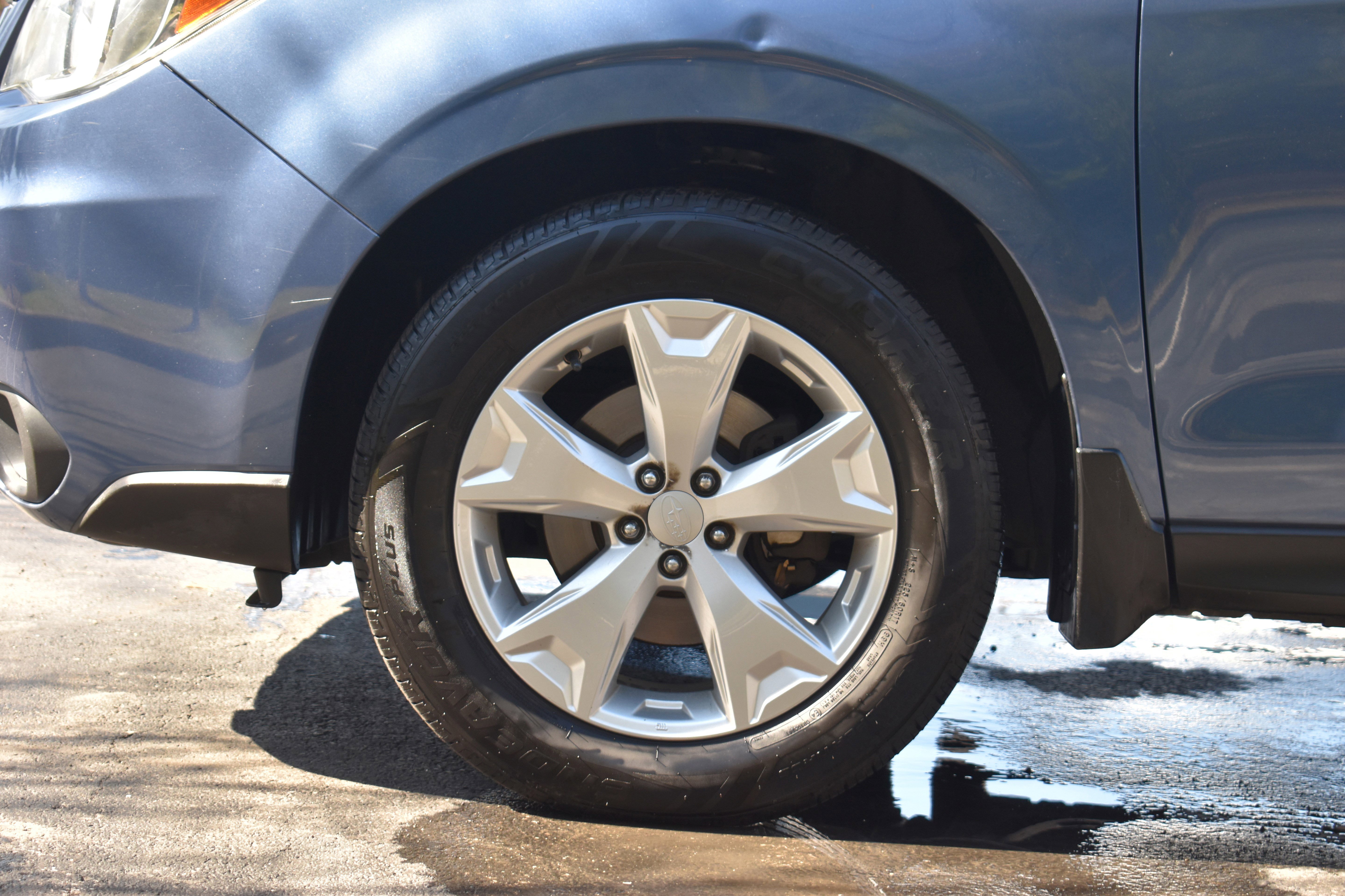 Used 2014 Subaru Forester 2.5i Touring image 36