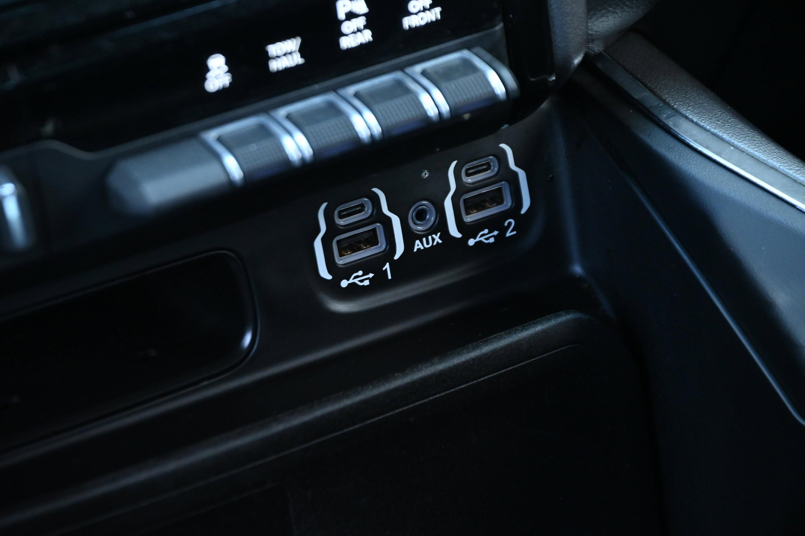 Used 2020 RAM 1500 Laramie AWD/4WD image 22