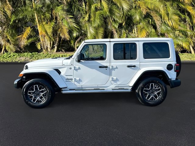 Used 2024 Jeep Wrangler Sahara w/ Dual Top Group AWD/4WD image 8