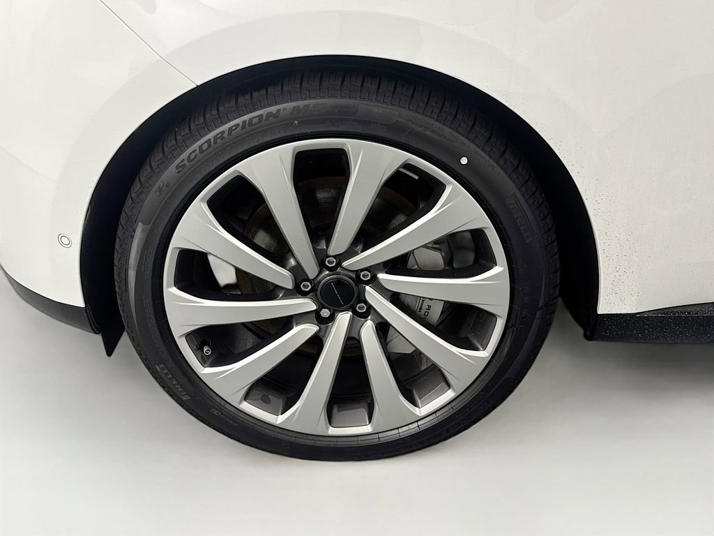 New 2026 Land Rover Range Rover SE image 31