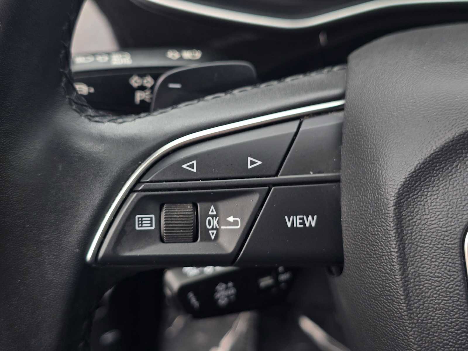 Used 2024 Audi Q7 Premium Plus image 34