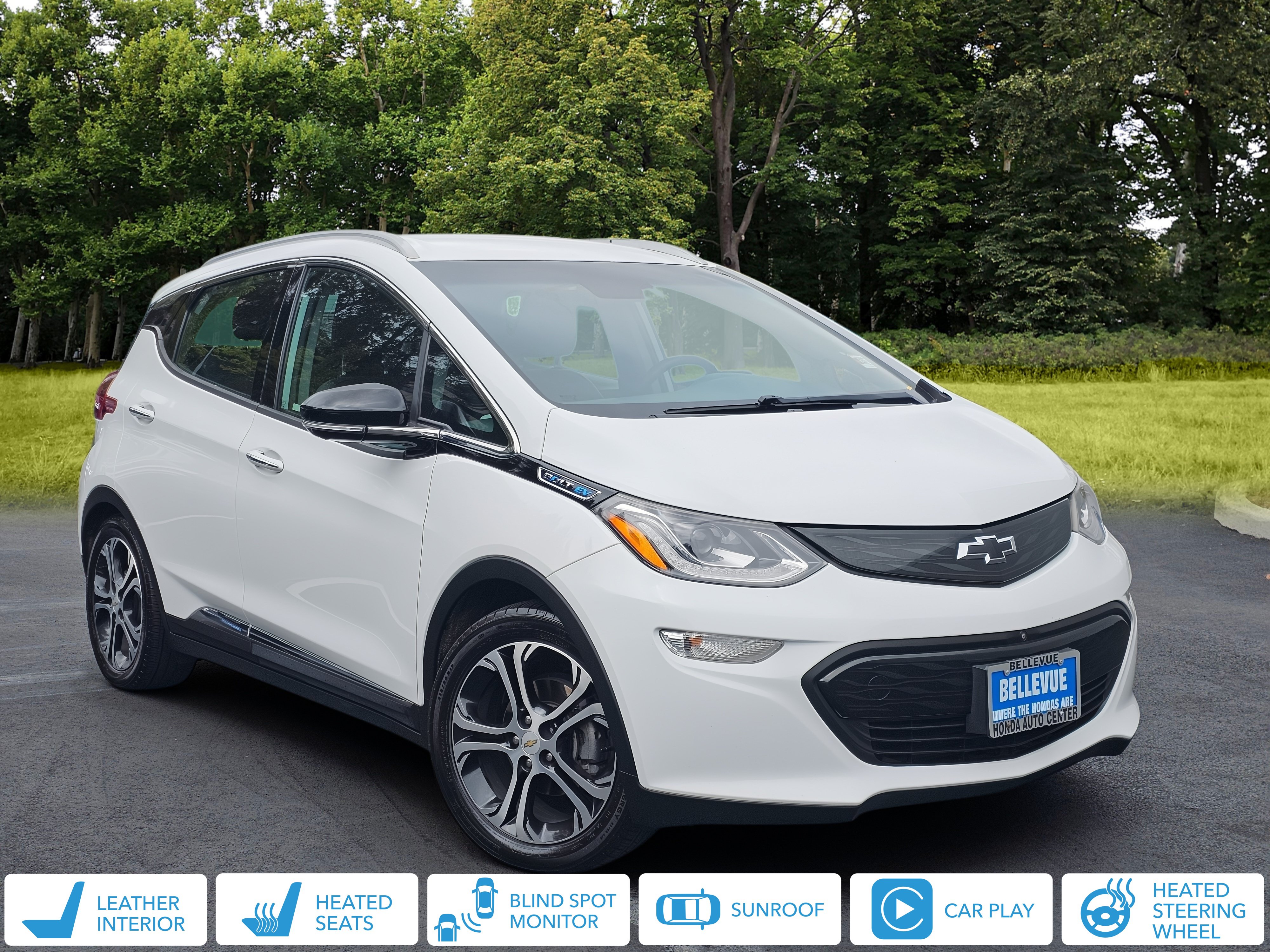 Used 2019 Chevrolet Bolt Premier w/ Infotainment Package FWD image 1