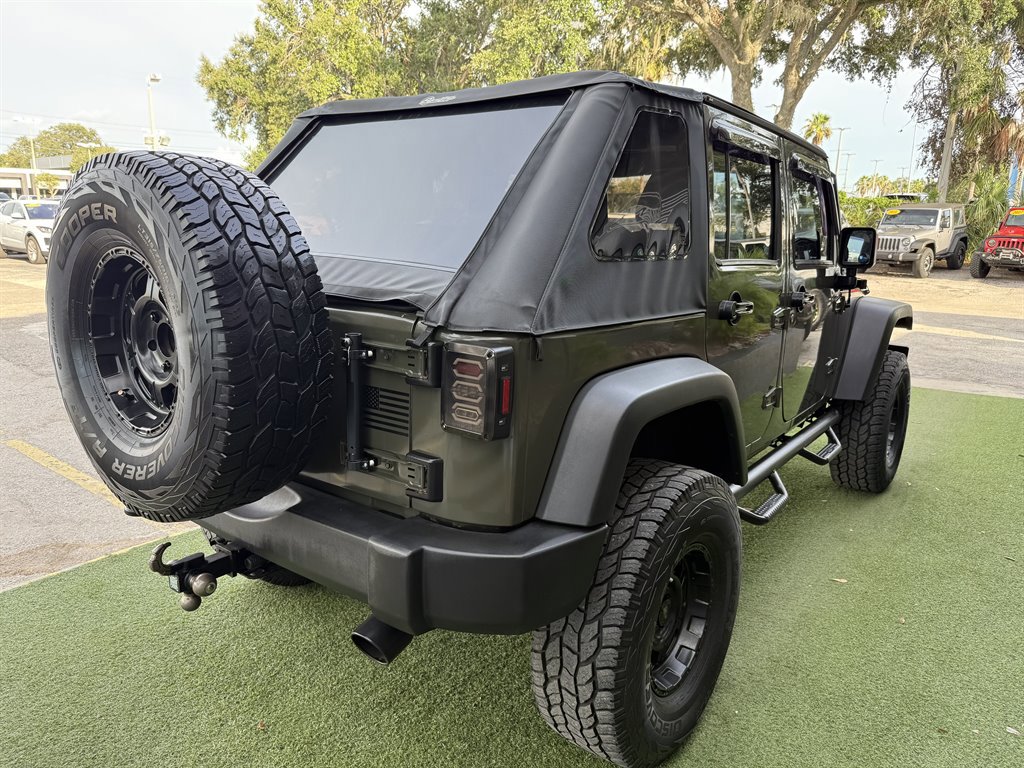 Used 2015 Jeep Wrangler Unlimited Sport image 4