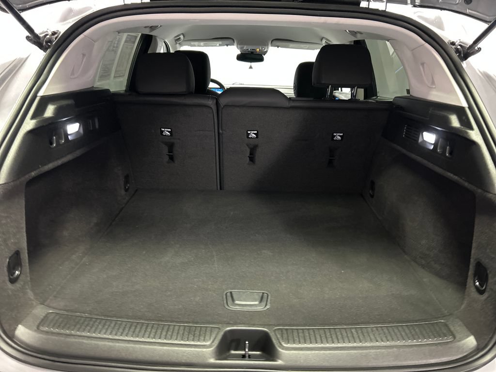 Used 2025 Buick Envision Preferred AWD/4WD image 24
