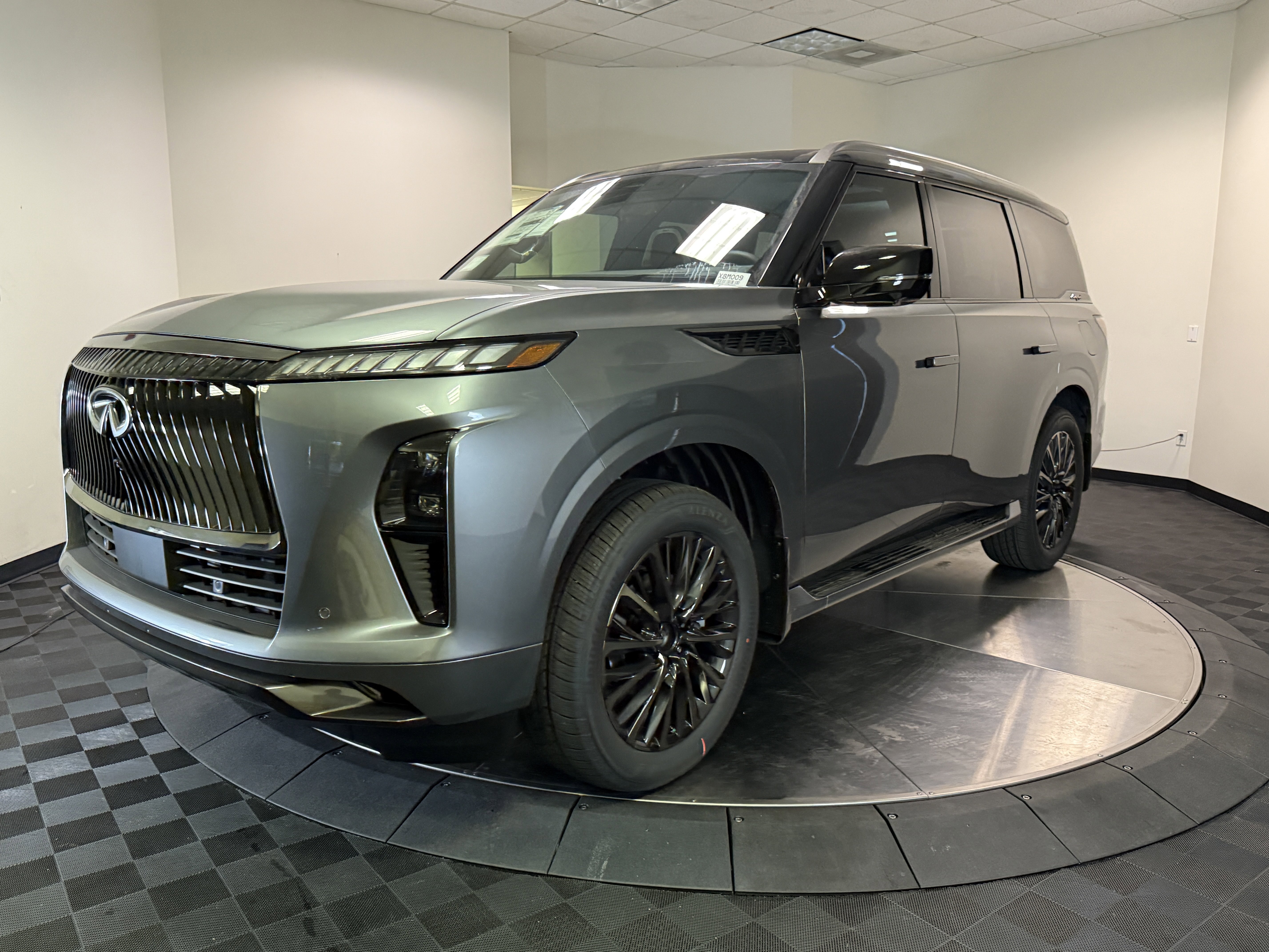 New 2026 INFINITI QX80 Autograph image 3