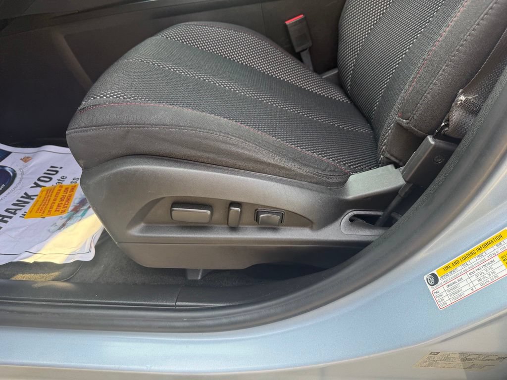 Used 2015 Chevrolet Equinox LT w/ Driver Convenience Package FWD image 27