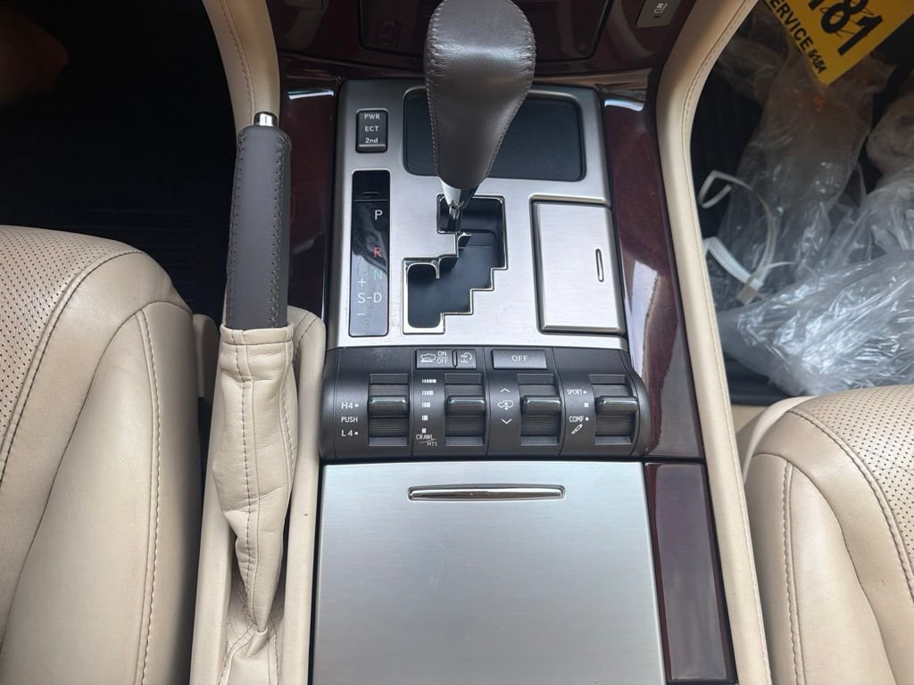 Used 2014 Lexus LX 570 4WD image 12