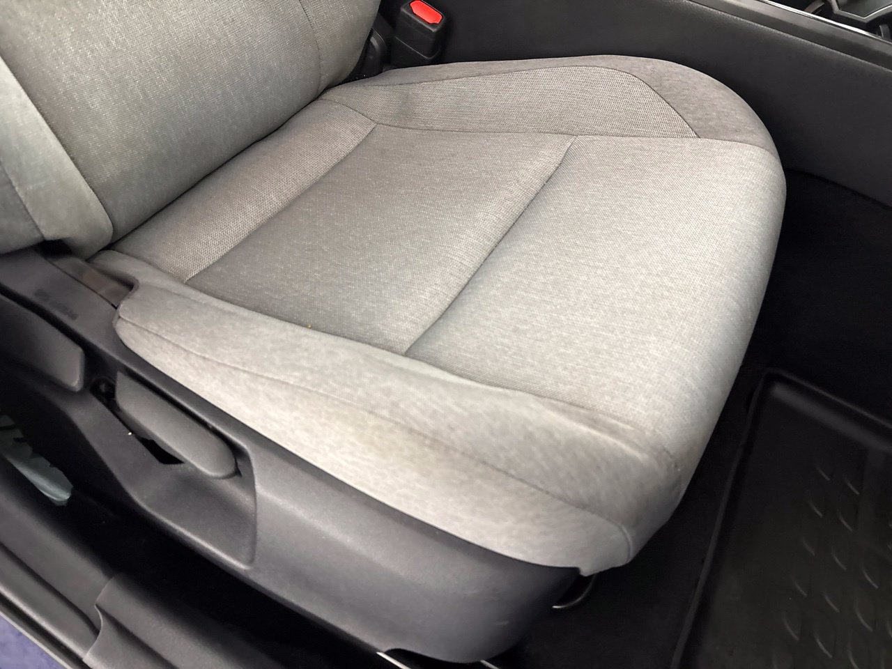 Used 2026 Toyota Camry LE FWD image 29