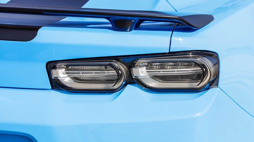 Used 2023 Chevrolet Camaro SS RWD image 10
