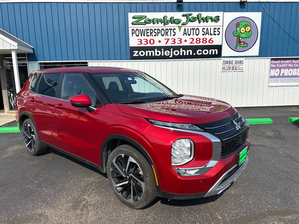 Used 2024 Mitsubishi Outlander SE AWD/4WD image 1