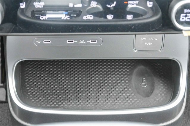 New 2026 Hyundai Ioniq 9 SE image 15