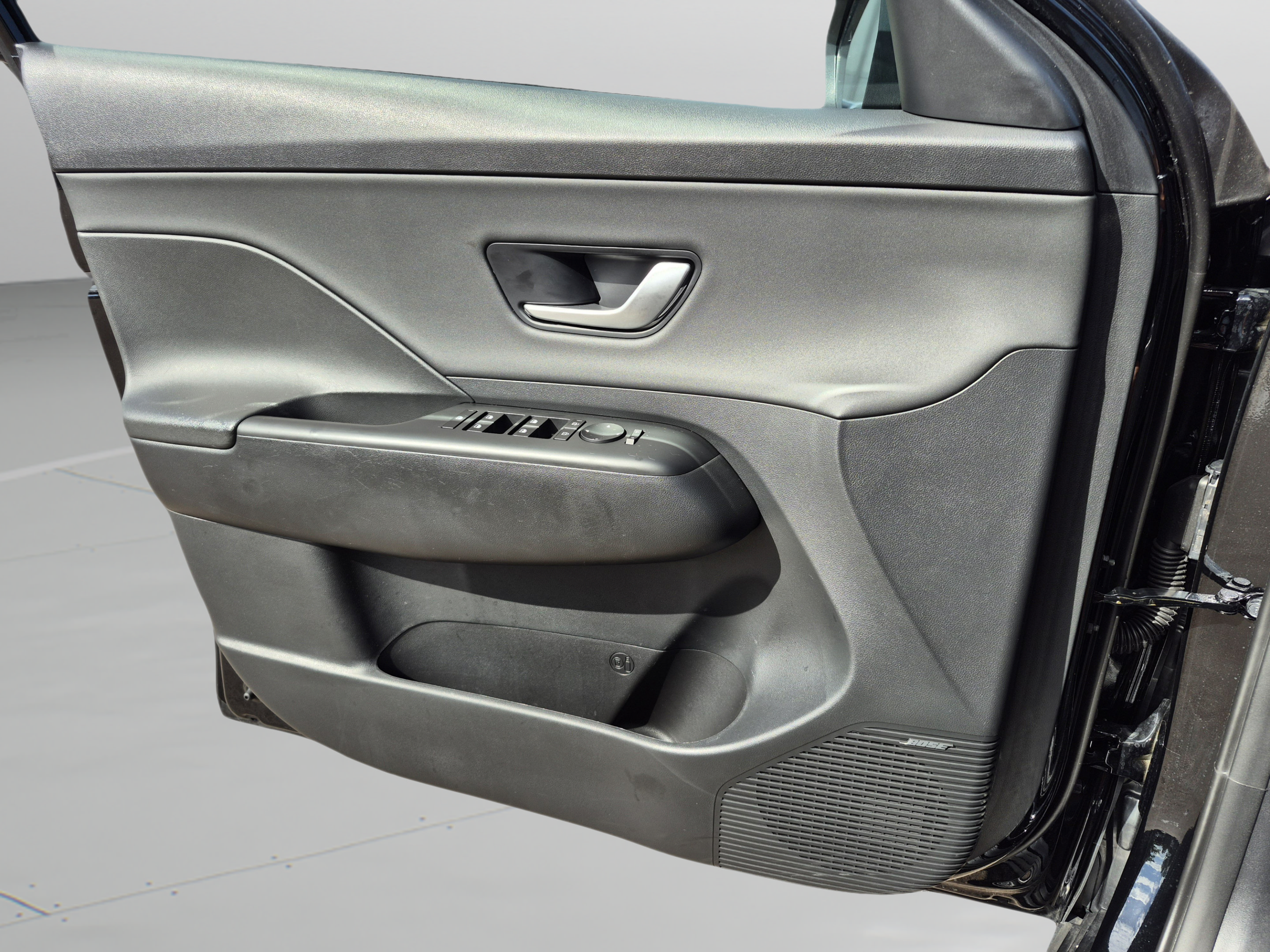 Certified 2026 Hyundai Kona Limited AWD/4WD image 23