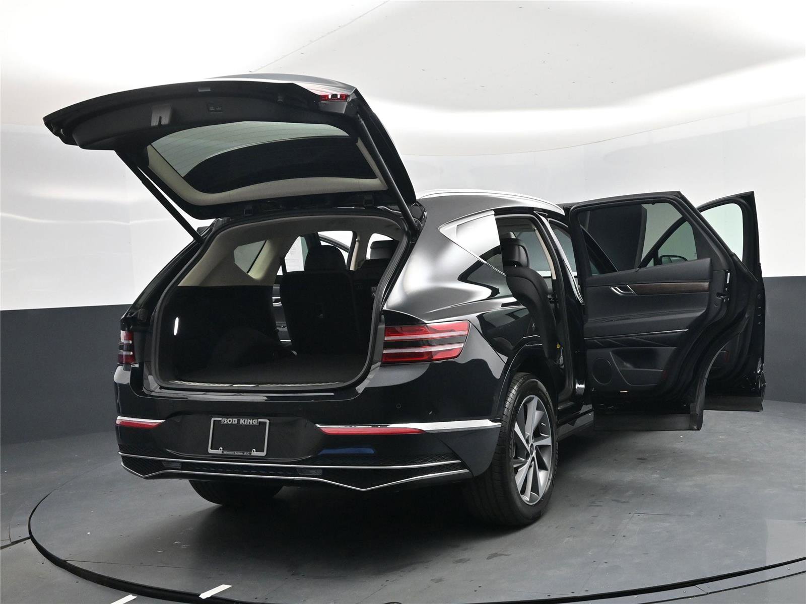 Used 2025 Genesis GV80 2.5T Select image 21