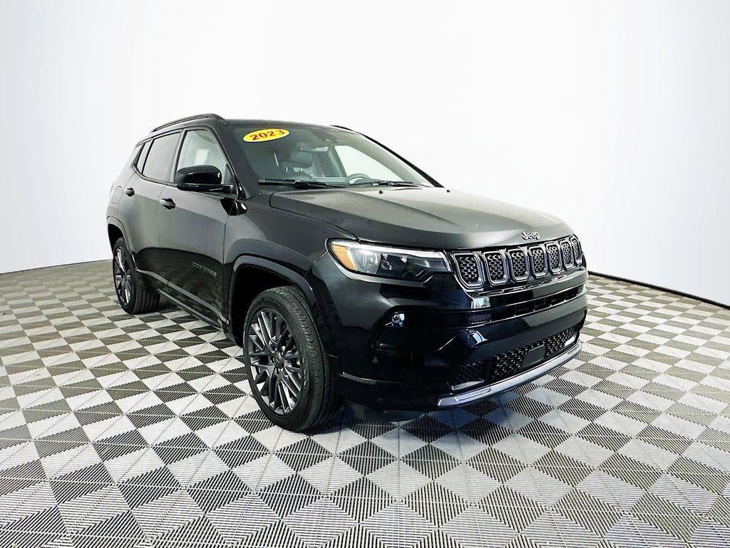 Certified 2023 Jeep Compass High Altitude AWD/4WD image 2