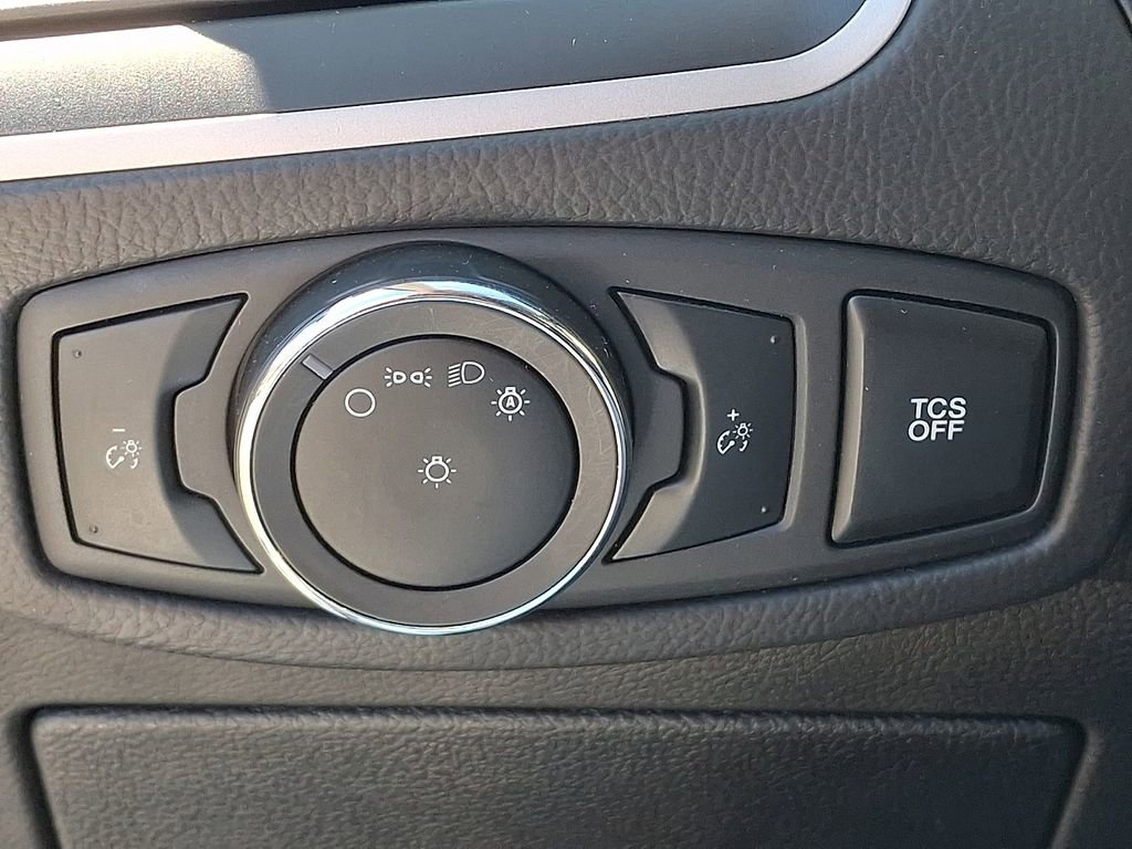 Used 2023 Ford Edge SEL image 23