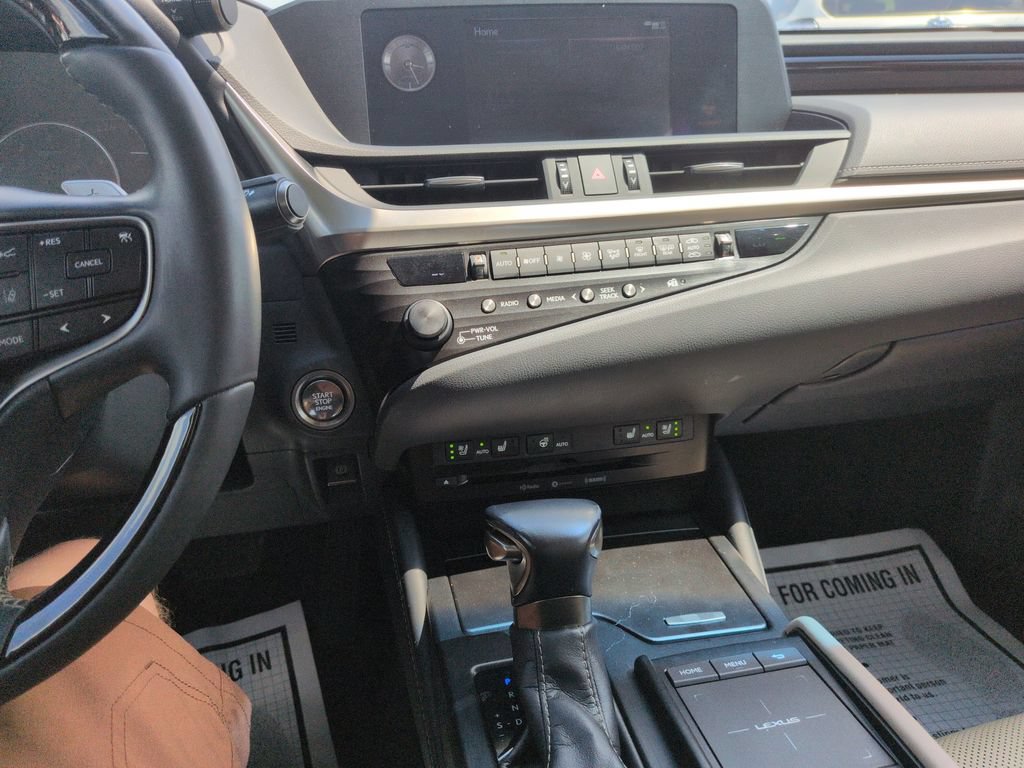 Used 2019 Lexus ES 350 w/ Premium Package FWD image 17