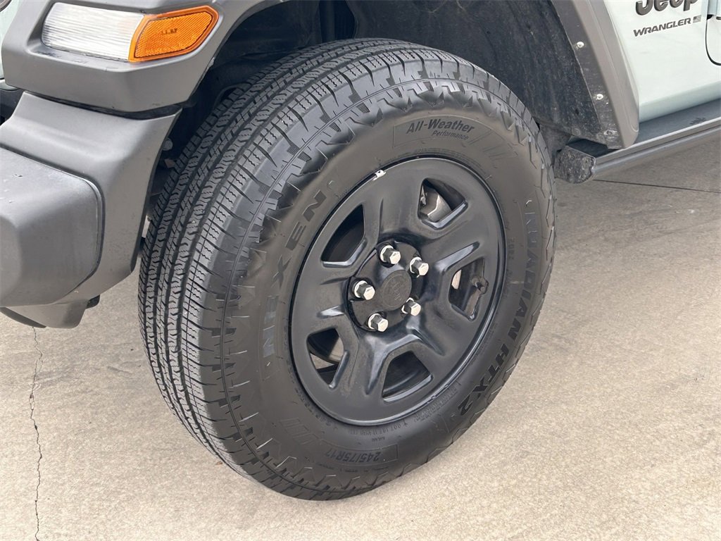 Used 2024 Jeep Wrangler Sport image 9