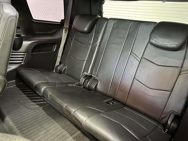 Used 2018 Cadillac Escalade Platinum image 14