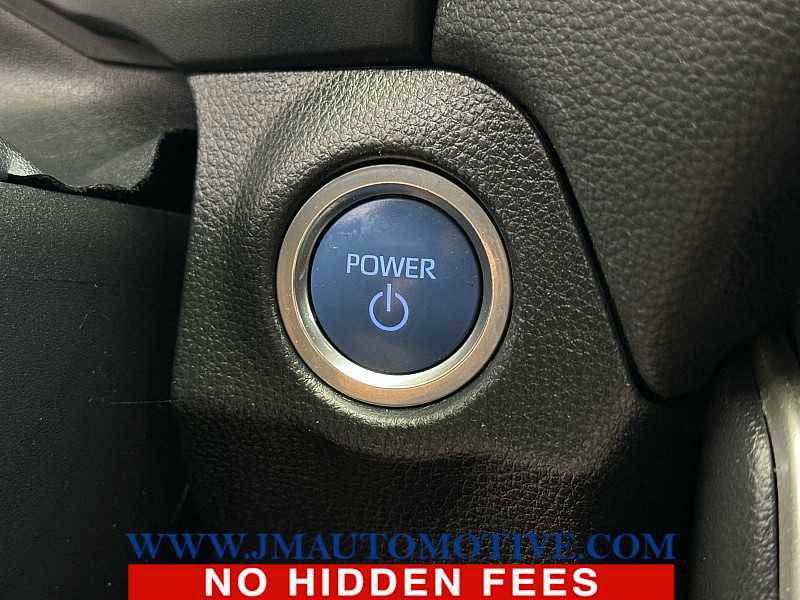 Used 2021 Toyota RAV4 SE w/ Weather & Moonroof Package image 46