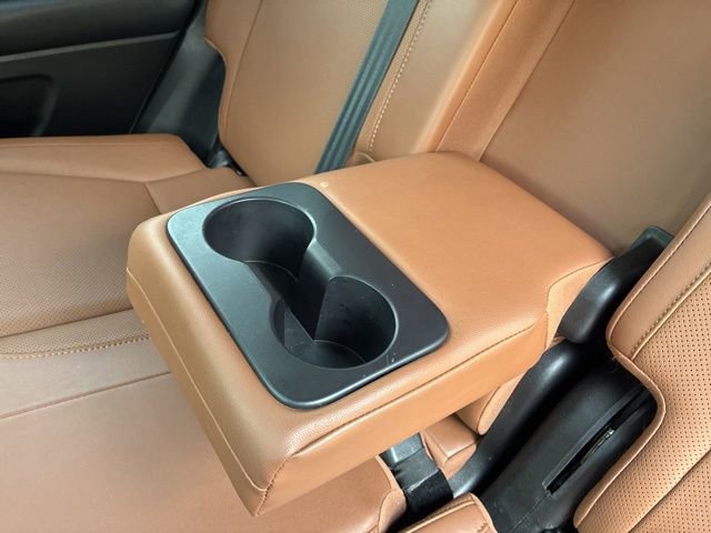 Used 2019 Toyota Highlander Limited AWD/4WD image 41