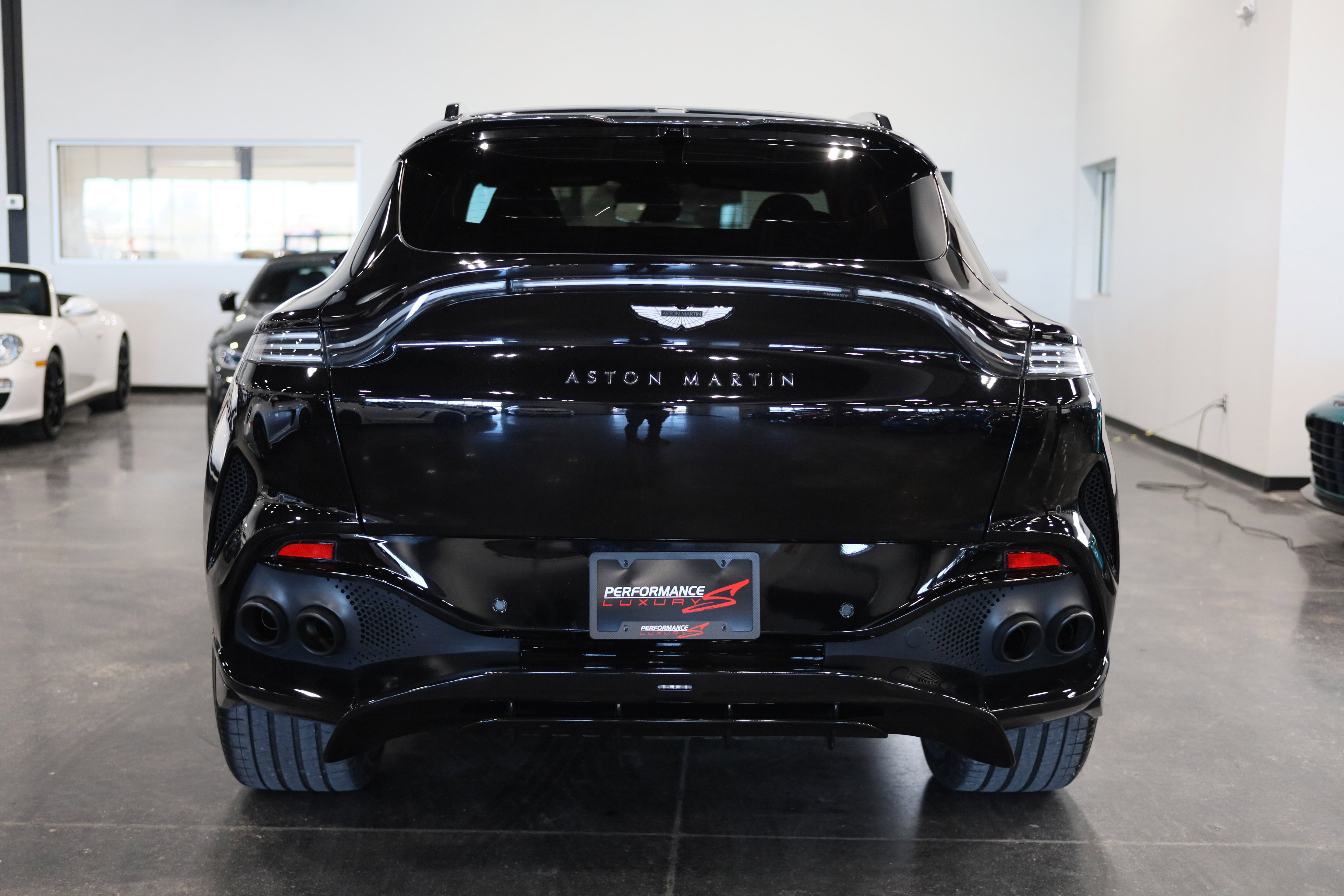 Used 2023 Aston Martin DBX 707 AWD/4WD image 5