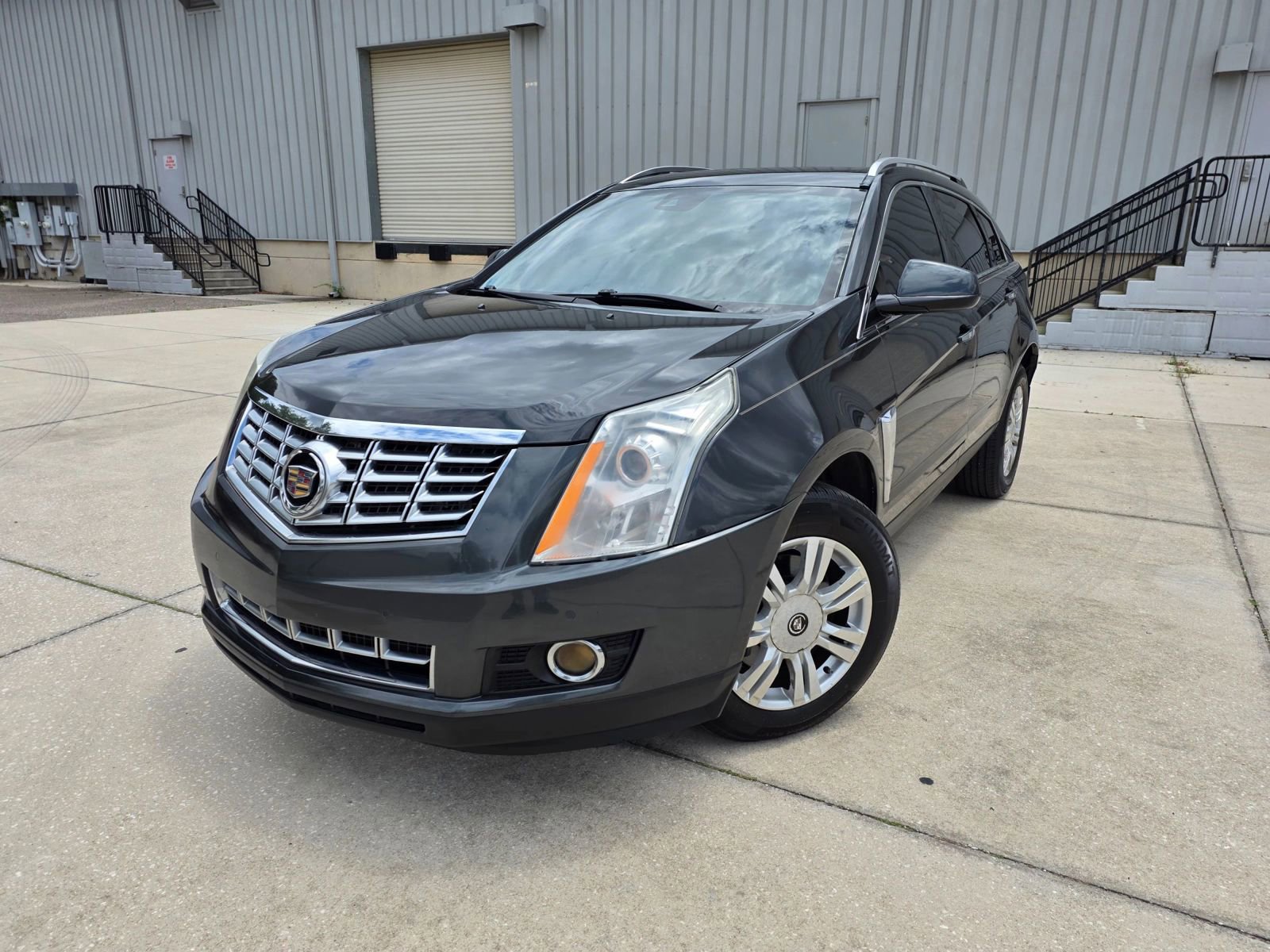 Used 2016 Cadillac SRX Luxury w/ Driver Awareness Package FWD image 10