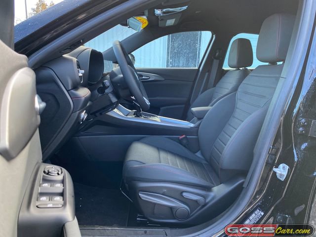 Certified 2024 Dodge Hornet GT w/ Cold Weather Group image 24