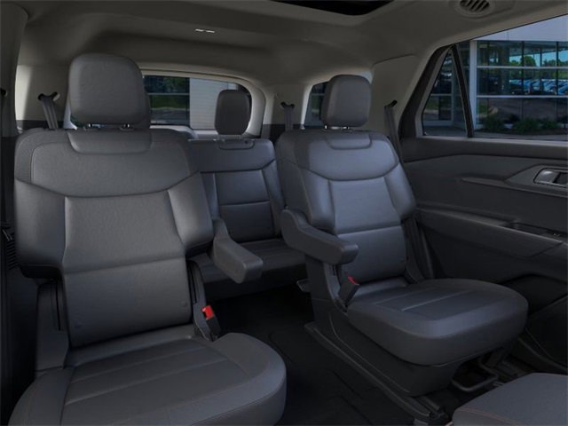 New 2025 Ford Explorer Active image 11