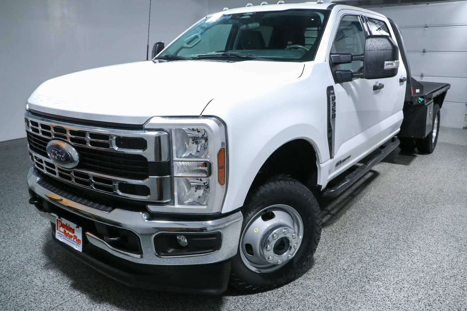 Used 2024 Ford F350 XLT w/ FX4 Off-Road Package AWD/4WD image 31